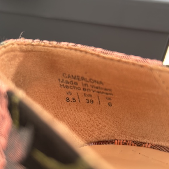 Gorgeous jewelled pumps! ONLY WORN ONCE! - Picture 7 of 7